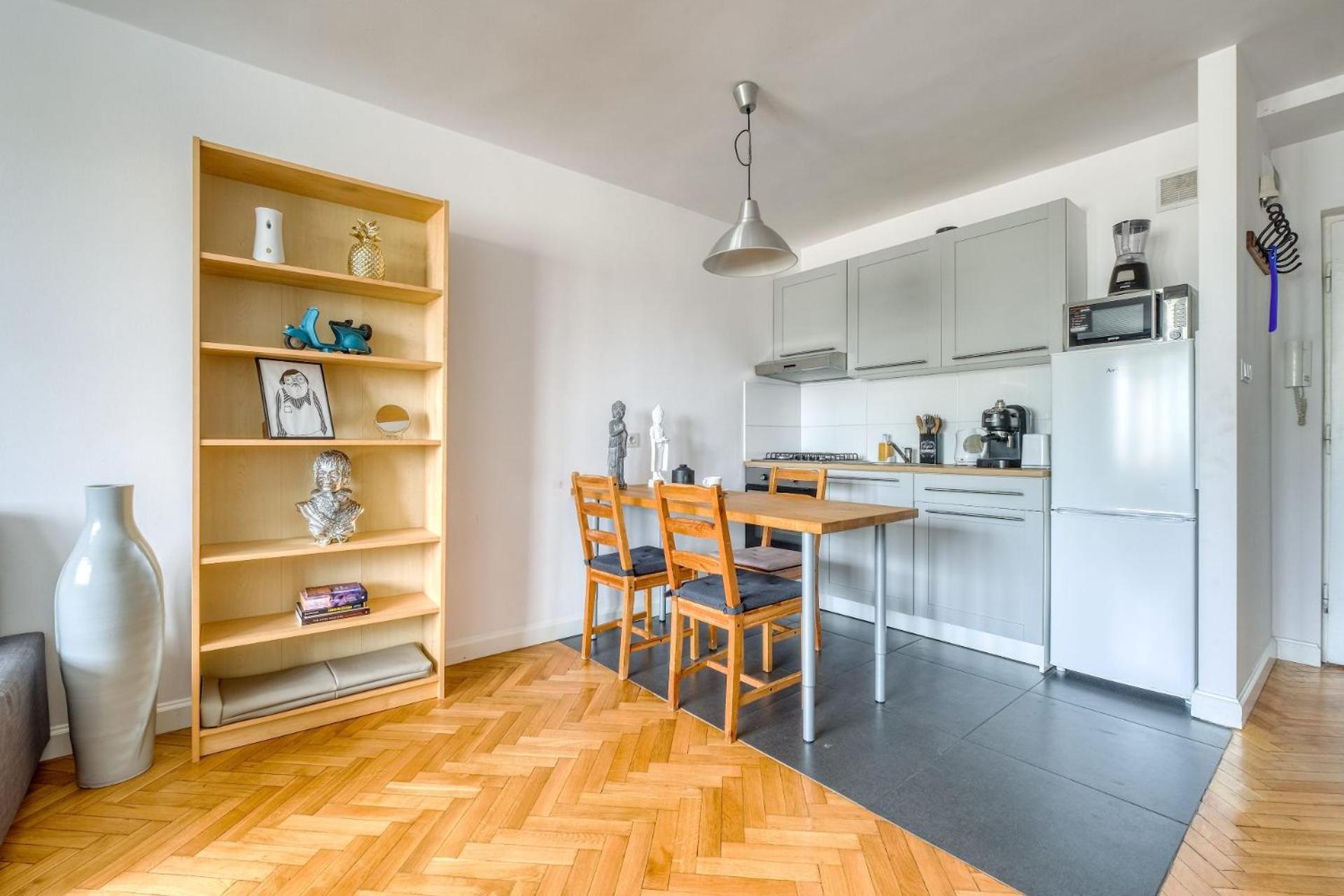 Apartment Full Location In Center Warsaw