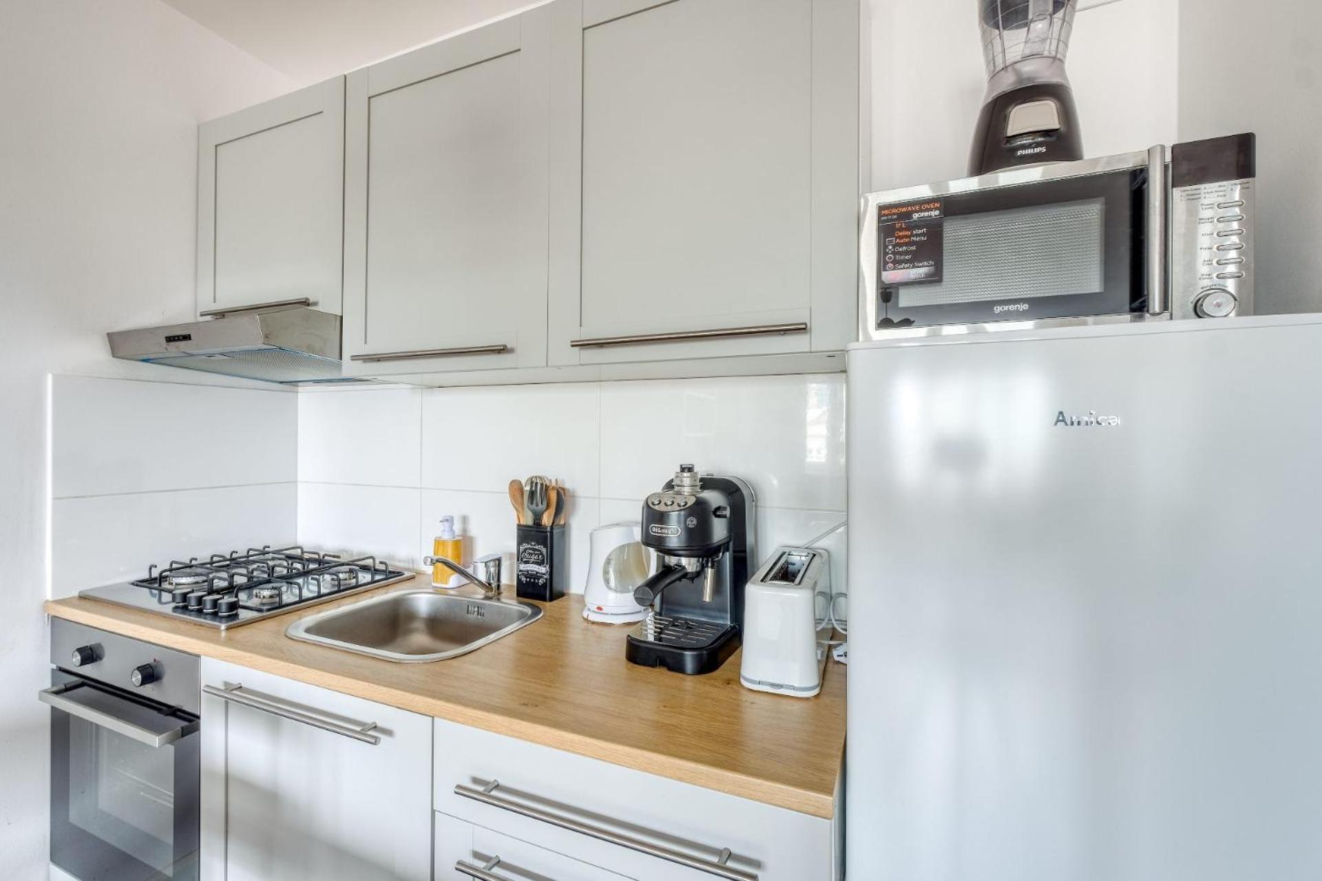 Full Location In Center Apartment Warsaw
